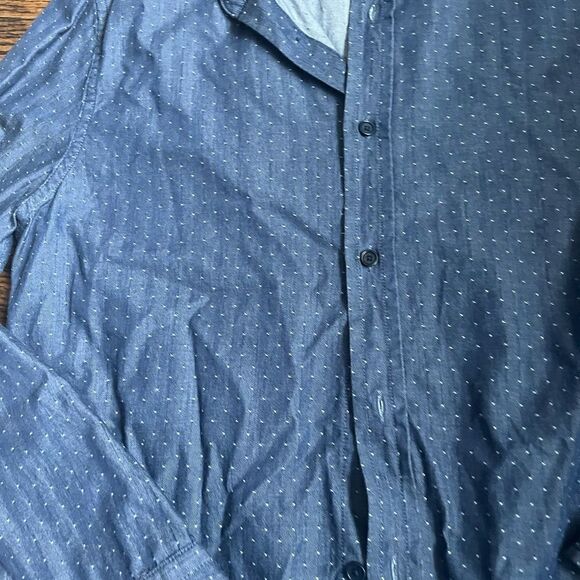 banana republic blue long sleeve men’s dress shirt - Picture 2 of 3